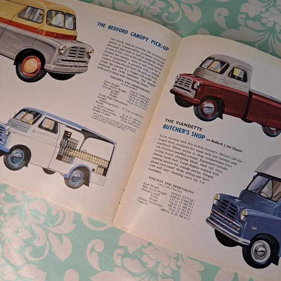 BEDFORD vintage Bedford Van brochure. - Picture 9 of 9